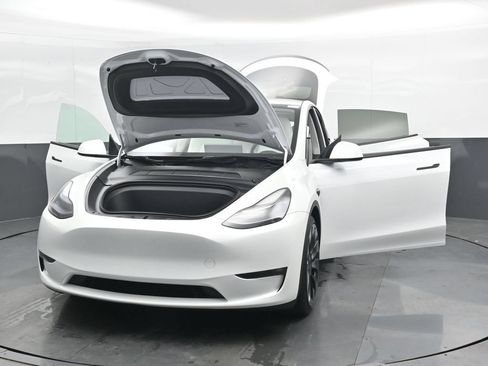 Used 2023 Tesla Model Y Performance AWD/4WD image 49