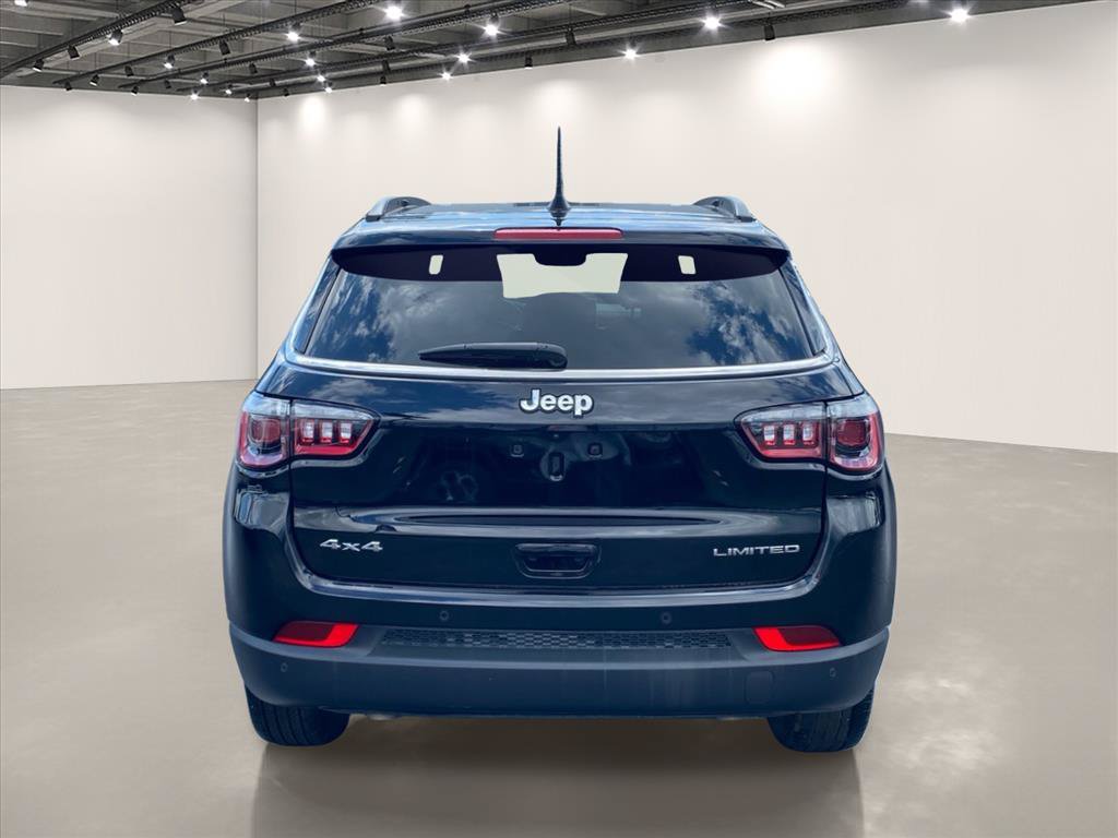 Used 2025 Jeep Compass Limited AWD/4WD image 6