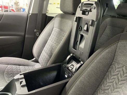 Used 2024 Chevrolet Equinox LT AWD/4WD image 21