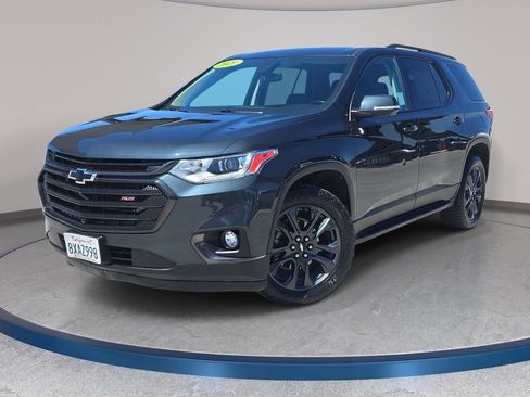Used 2021 Chevrolet Traverse RS image 1