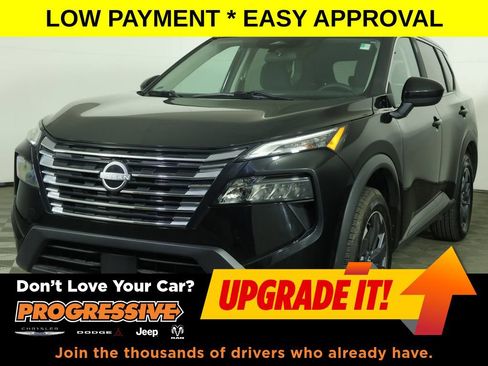 Used 2024 Nissan Rogue SV FWD image 1
