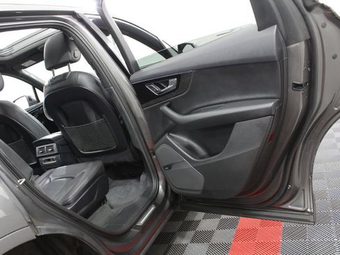 Used 2019 Audi Q7 3.0T Premium Plus AWD/4WD image 25