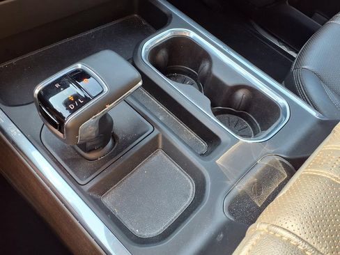 Used 2024 Chevrolet Silverado 1500 High Country w/ High Country Premium Package AWD/4WD image 26