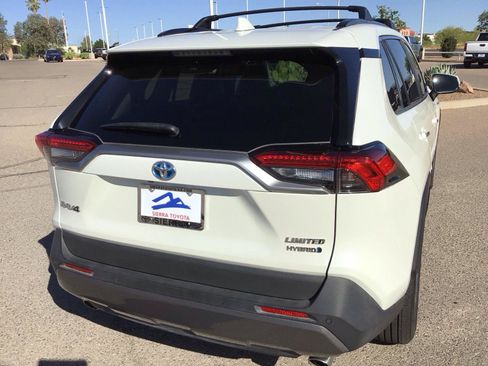 Used 2021 Toyota RAV4 Limited AWD/4WD image 12
