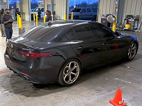 Used 2019 Alfa Romeo Giulia Ti Sport w/ Quick Order Package 22U Sport image 6