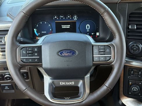 New 2025 Ford F150 King Ranch w/ FX4 Off-Road Package image 34