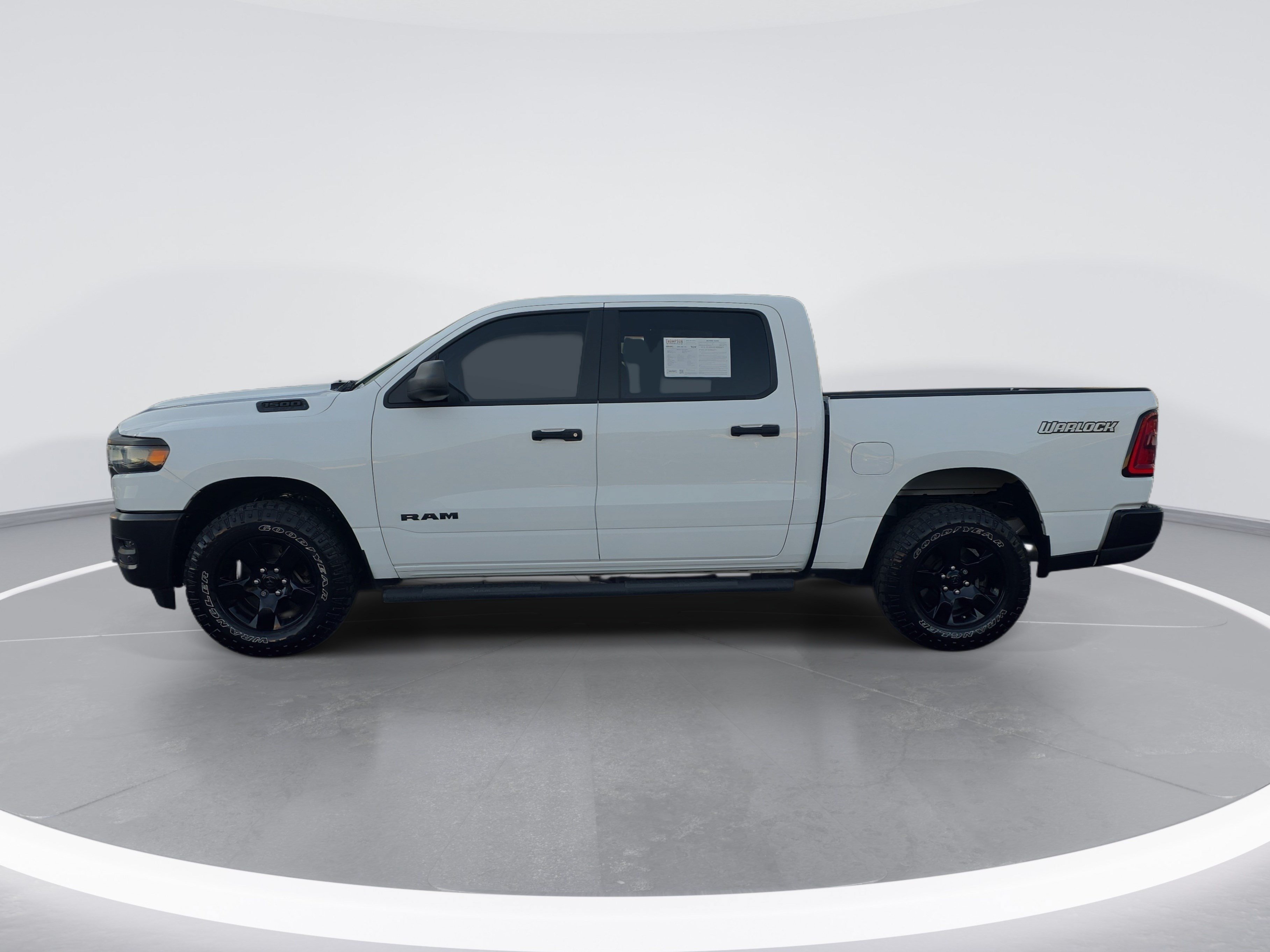 Used 2025 RAM 1500 Warlock AWD/4WD image 6