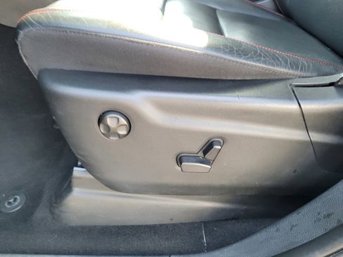 Used 2025 Dodge Durango GT image 11