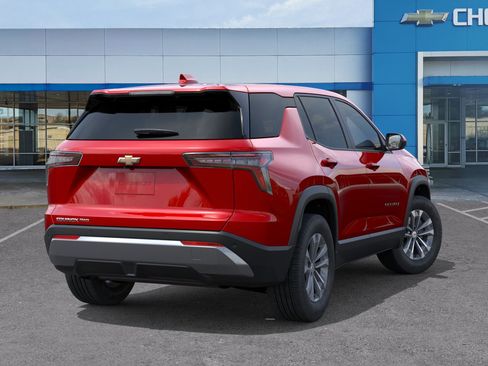 New 2026 Chevrolet Equinox LT AWD/4WD image 4