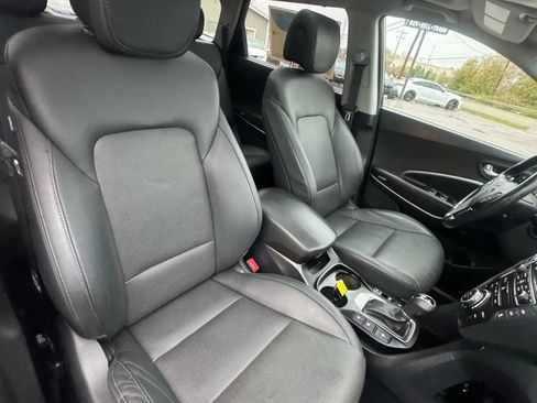 Used 2018 Hyundai Santa Fe AWD w/ SE Ultimate Tech Package 03 image 24