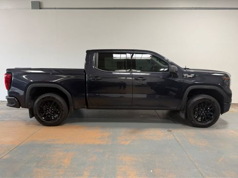 Used 2024 GMC Sierra 1500 Elevation w/ X31 Off-Road Package AWD/4WD image 6