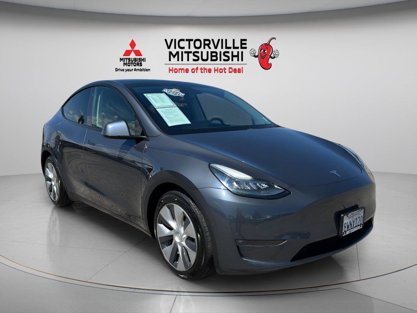 Used 2021 Tesla Model Y Long Range AWD/4WD image 1