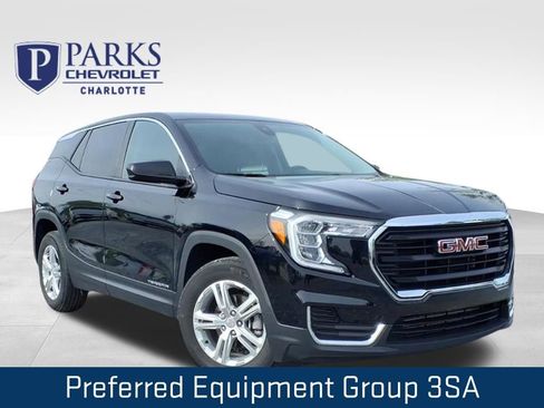 Certified 2024 GMC Terrain SLE FWD image 1