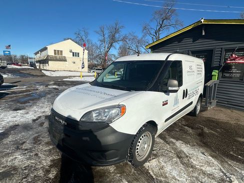 Used 2021 RAM ProMaster City Tradesman image 3