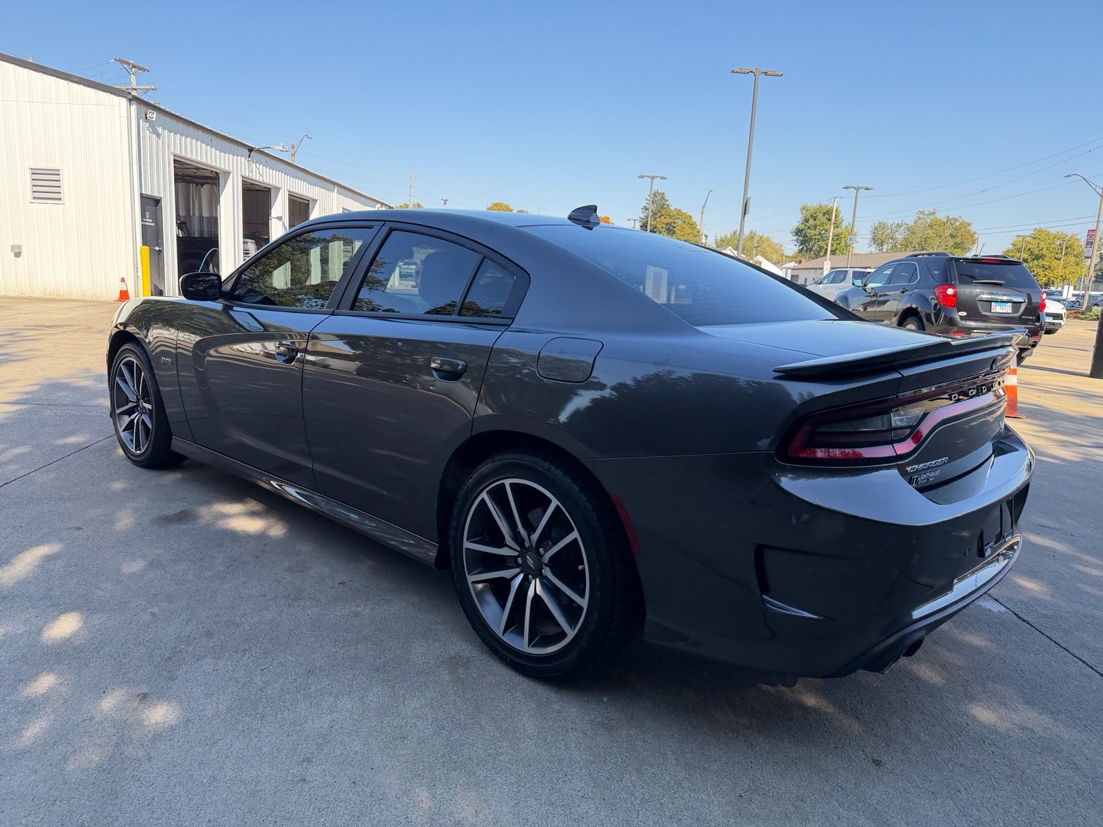 Used 2023 Dodge Charger R/T w/ Plus Group RWD image 28