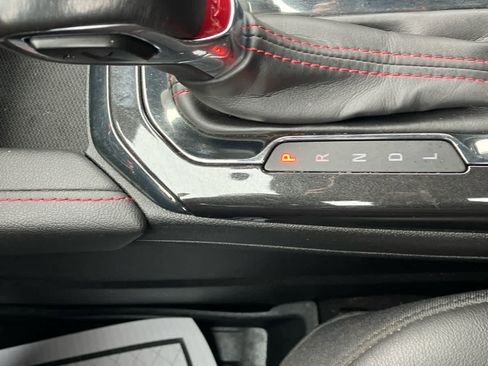 Used 2019 Chevrolet Blazer RS w/ Sun and Wheels Package image 29