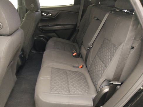 Used 2021 Chevrolet Blazer LT FWD image 18