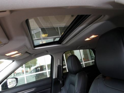 Used 2022 MAZDA CX-5 AWD 2.5 S w/ Premium Package image 21