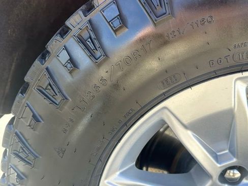 Used 2022 Chevrolet Silverado 1500 W/T w/ WT Value Package image 31