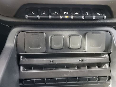 Used 2018 GMC Sierra 1500 Denali w/ Denali Ultimate Package AWD/4WD image 32