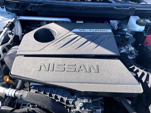 Certified 2023 Nissan Rogue SV image 33