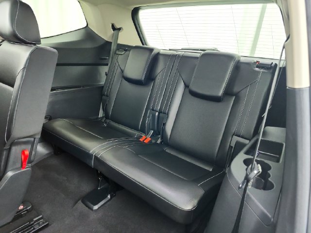 Used 2021 Volkswagen Atlas SEL w/ MDO Package (Bench Seat) AWD/4WD image 30
