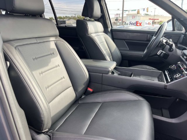 Certified 2025 Hyundai Santa Fe Calligraphy FWD image 29