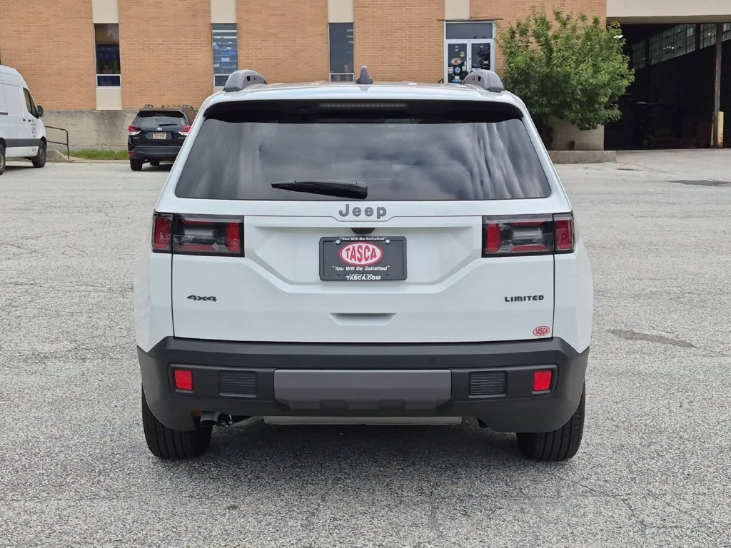 Used 2026 Jeep Cherokee Limited AWD/4WD image 4