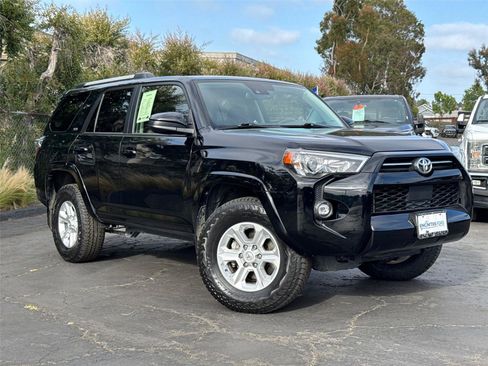 Used 2024 Toyota 4Runner SR5 AWD/4WD image 2
