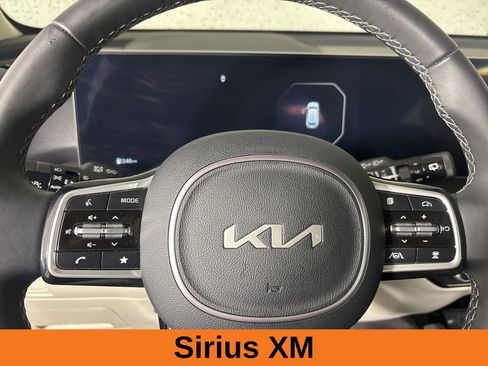 Used 2024 Kia Sorento SX image 13