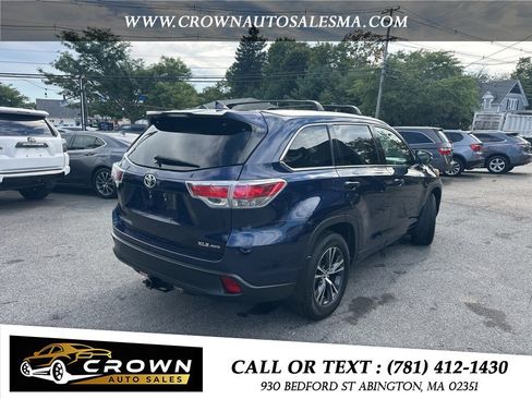 Used 2016 Toyota Highlander XLE AWD/4WD image 5