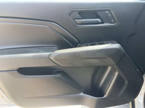 Used 2026 Chevrolet Colorado Trail Boss AWD/4WD image 25