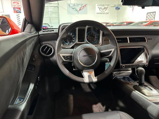 Used 2011 Chevrolet Camaro LT w/ RS Package RWD image 9