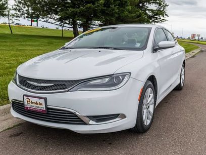 Used 2016 Chrysler 200 Limited w/ Convenience Group