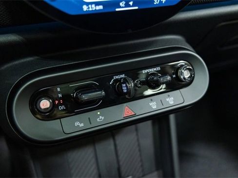 Certified 2025 MINI Cooper S image 19