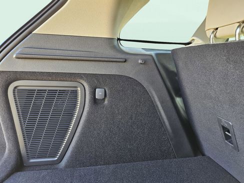 New 2026 Lincoln Corsair Reserve image 28