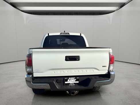 Used 2023 Toyota Tacoma TRD Off-Road image 8
