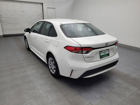 Used 2021 Toyota Corolla LE FWD image 5