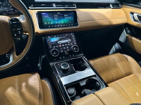 Used 2019 Land Rover Range Rover Velar R-Dynamic HSE AWD/4WD image 59