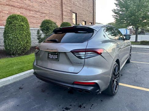 Used 2022 Maserati Levante Modena AWD/4WD image 44