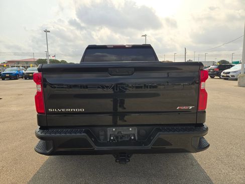 Used 2024 Chevrolet Silverado 1500 RST AWD/4WD image 4