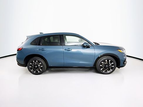New 2026 Honda HR-V EX-L image 2