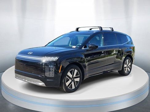 New 2026 Hyundai Ioniq 9 SEL image 2