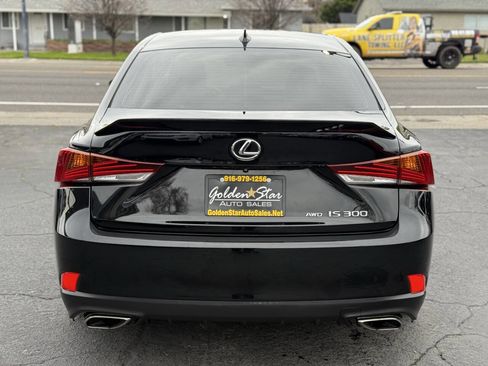 Used 2017 Lexus IS 300 Base AWD 4dr Sedan image 7