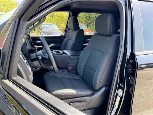 Used 2025 RAM 1500 Tradesman w/ Night Edition AWD/4WD image 9