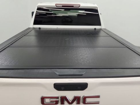 Used 2021 GMC Sierra 2500 AT4 AWD/4WD image 19