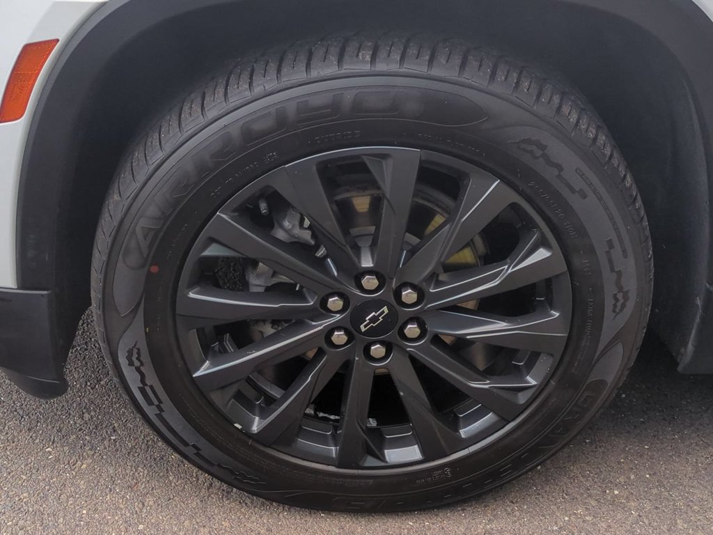 Used 2022 Chevrolet Traverse RS AWD/4WD image 10
