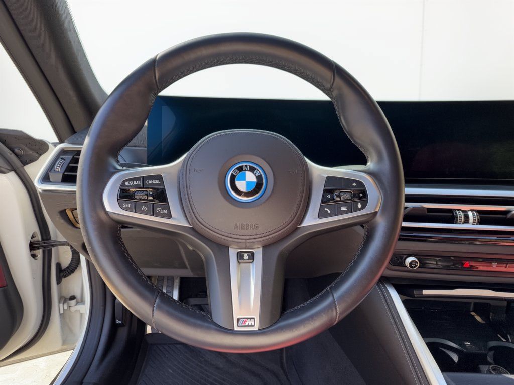 Used 2024 BMW i4 eDrive35 w/ M Sport Package RWD image 10