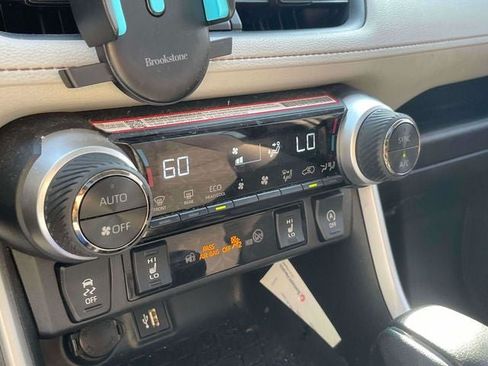 Certified 2025 Toyota RAV4 XLE w/ Convenience Package AWD/4WD image 33