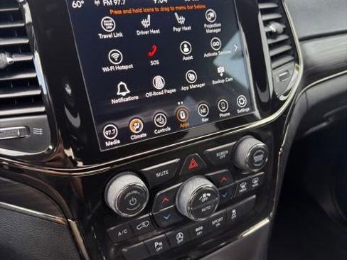 Used 2021 Jeep Grand Cherokee Limited X AWD/4WD image 12